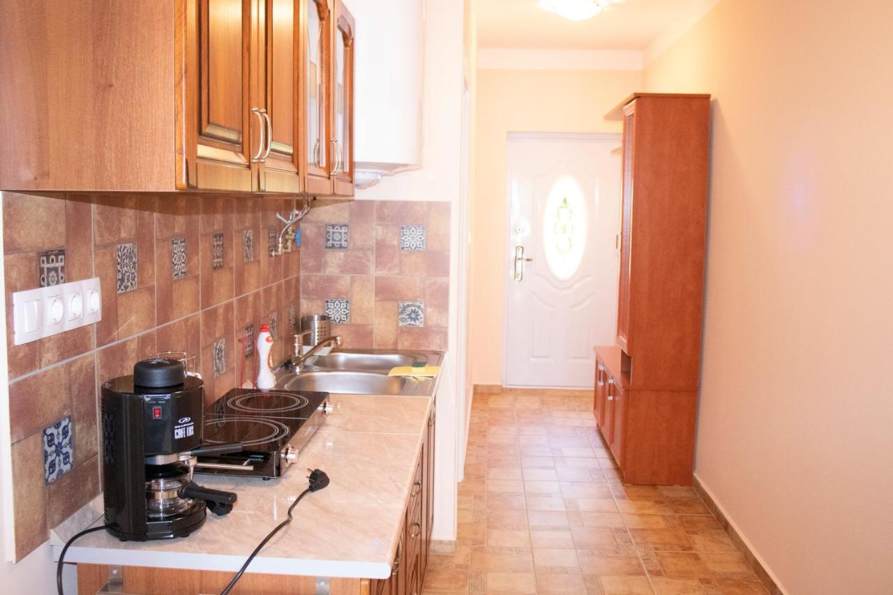 Gyoengyoem Apartman Балатональмади Экстерьер фото